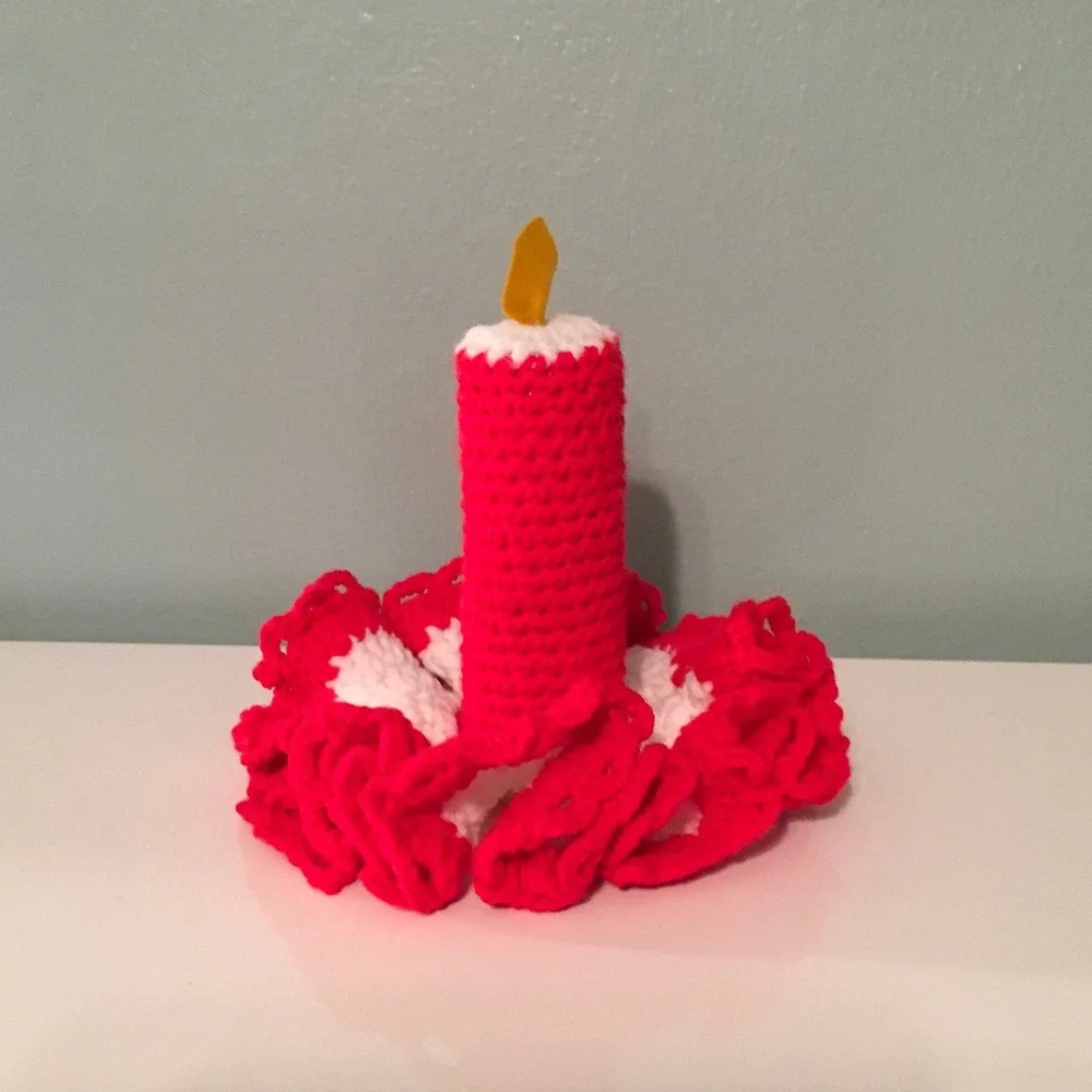 Vtg‎ Handmade Pair Crochet Christmas Holiday Candle Frill Skirt Felt Flame Decor